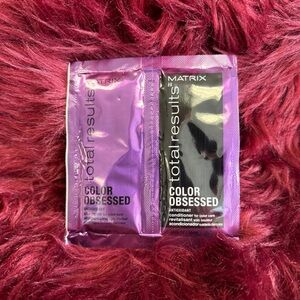 Matrix ttr Color Obsessed 15 shampoo & conditioner packets